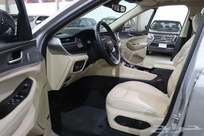 جراند شيروكي 2022 فل كامل ليميتد 10