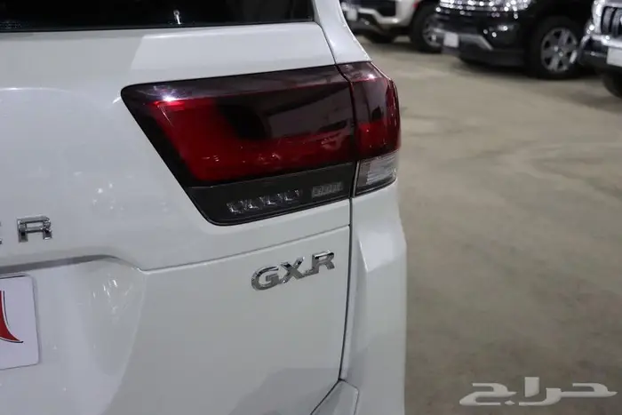 لاندكروزر GXR L3 2022 8