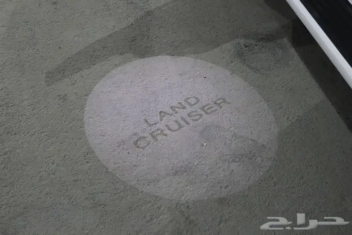 لاندكروزر GXR L3 2022 28