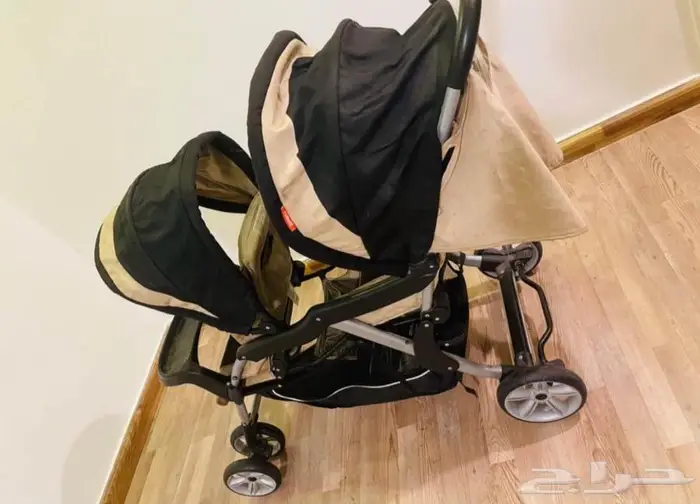 عربتا اطفال توأم و عكاز بحاله ممتازه 2