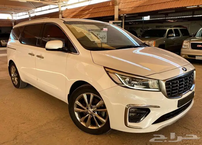 كيا كارنيفال ديزل 2019 فل كامل 11