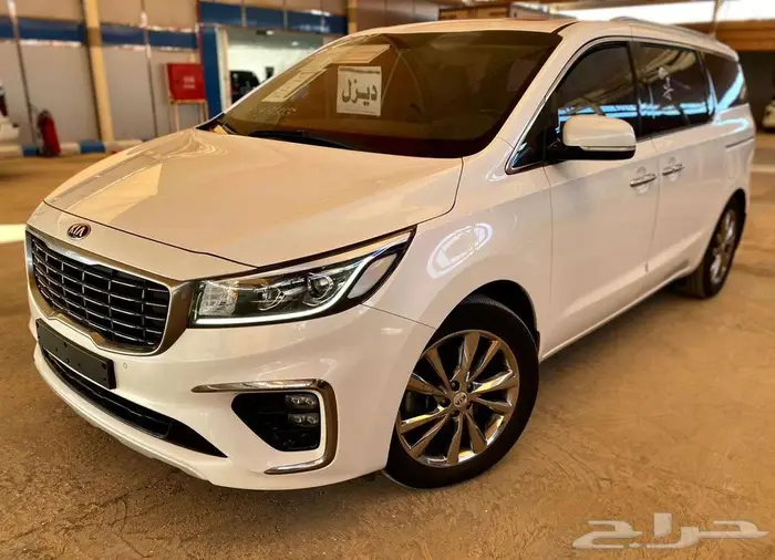 كيا كارنيفال ديزل 2019 فل كامل 0