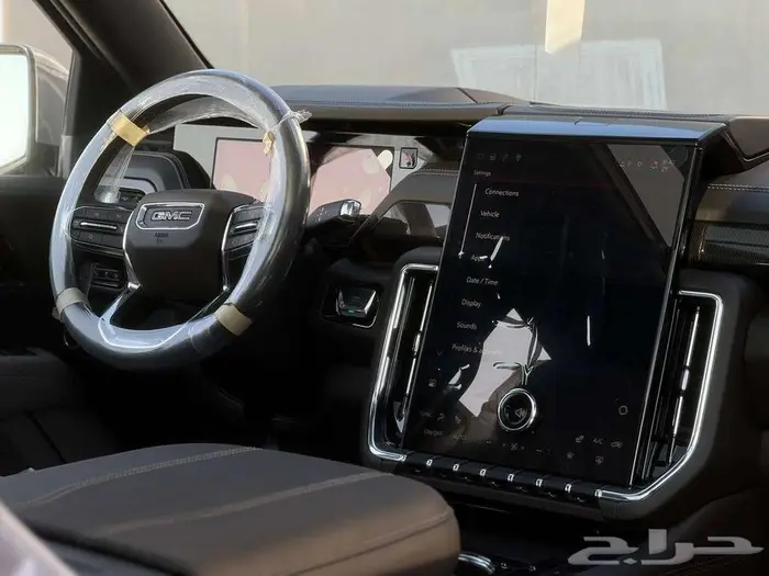 جمس يوكن الفيشن2025 7