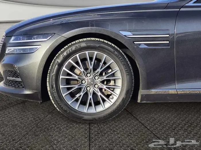 جينيسيس G80 PRESTIGE 2023 3