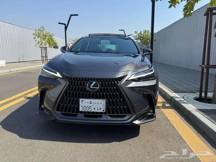 لكزس NX350 Ch - سعودي اصفار هايبرد فل بانوراما2023 0