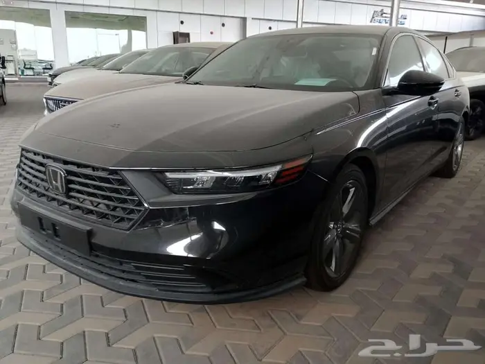 هوندا اكورد اي اكس 1.5 تيربو 2025 اسود 2