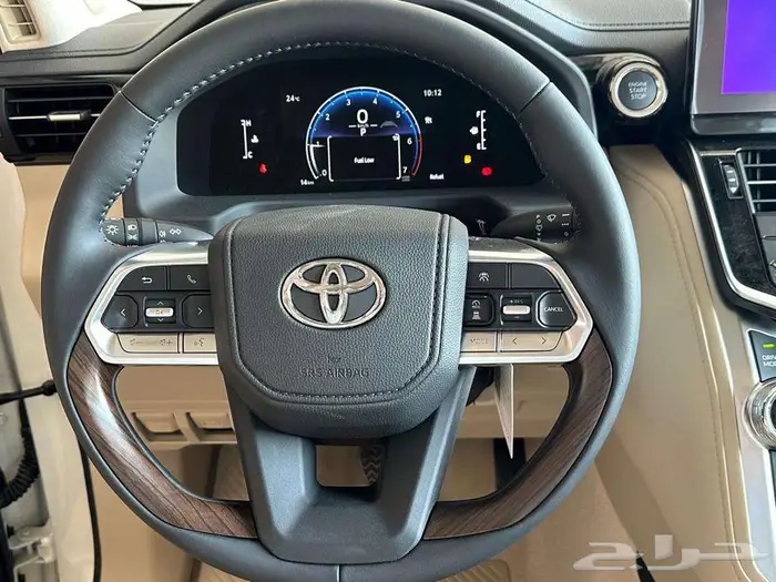 تويوتا لاندكروزر GXR - S بنزين 2025 سعودي 10