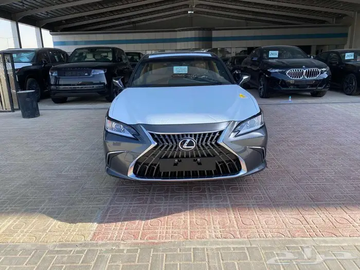 لكزس ES250 2025 استاندر سعودي 0