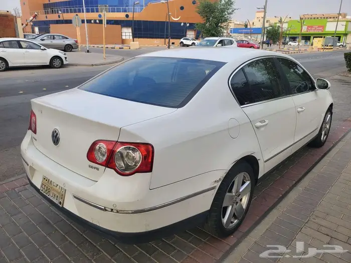 سيارة باسات فولكس واجن موديل 2006 بحالة ممتازة 3