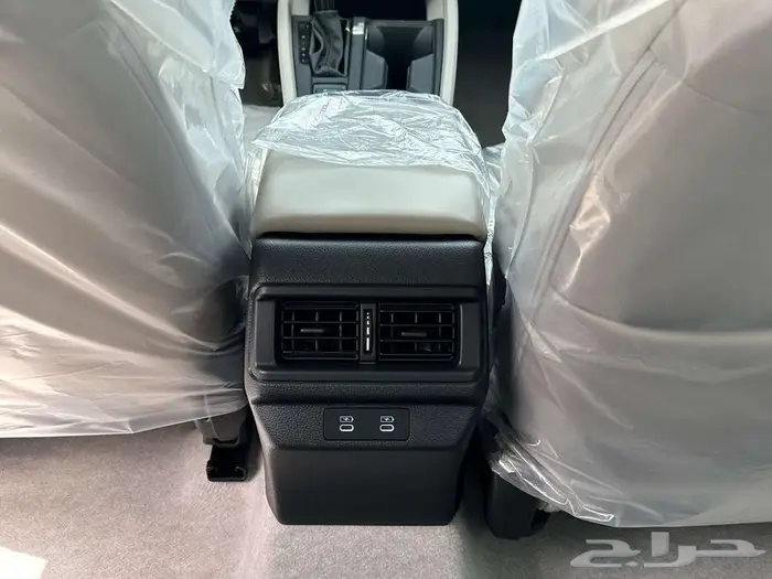 هوندا أكورد ستاندرد و نص فل EX موديل 2025 رمادي وكحلي 9