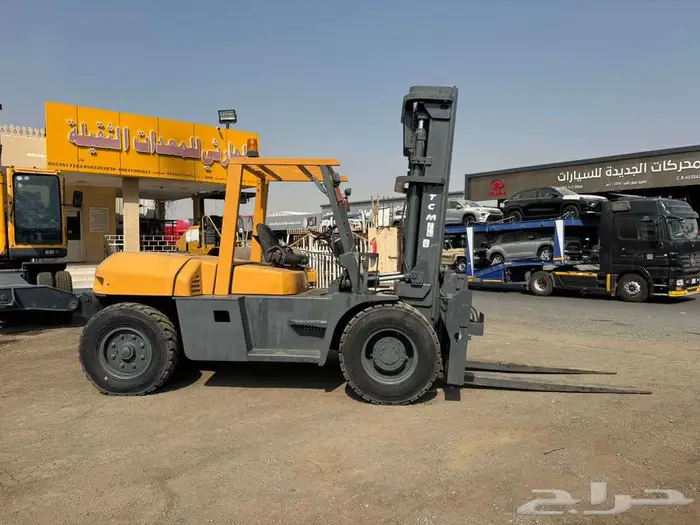 فوركلفت 10 طن تي سي ام 2012 بطاقة جمركية للبيع 0