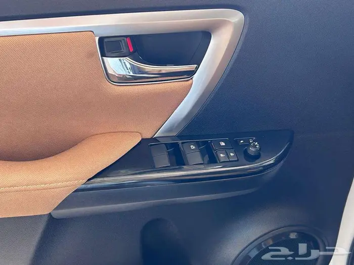 تويوتا فروتشنر 2023 VX - سلندر 6 5