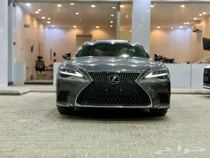لكزس LS 350 AA موديل 2025 - عرض نهاية العام 9