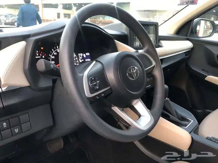 تويوتا يارس Y سعودي 2026 ممشي قليل 2 ألف فقط 9