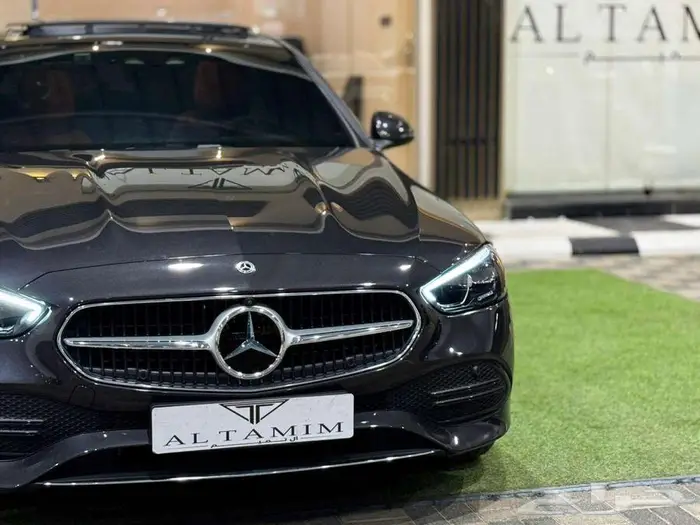 Mercedes Benz C300 Avant Guard 2023 - clean title 6