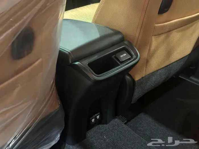 تويوتا فورتشنر دبل 4 سلندر ابيض بنزين 2026 اقل سعر 2