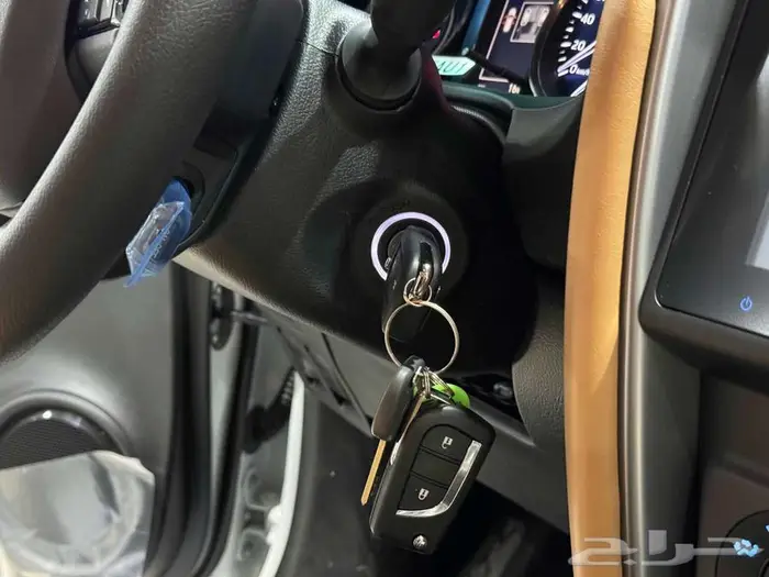 تويوتا فورتشنر دبل 4 سلندر ابيض بنزين 2026 اقل سعر 7