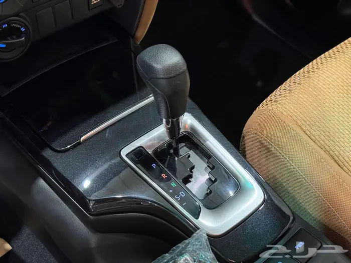 تويوتا فورتشنر دبل 4 سلندر ابيض بنزين 2026 اقل سعر 29