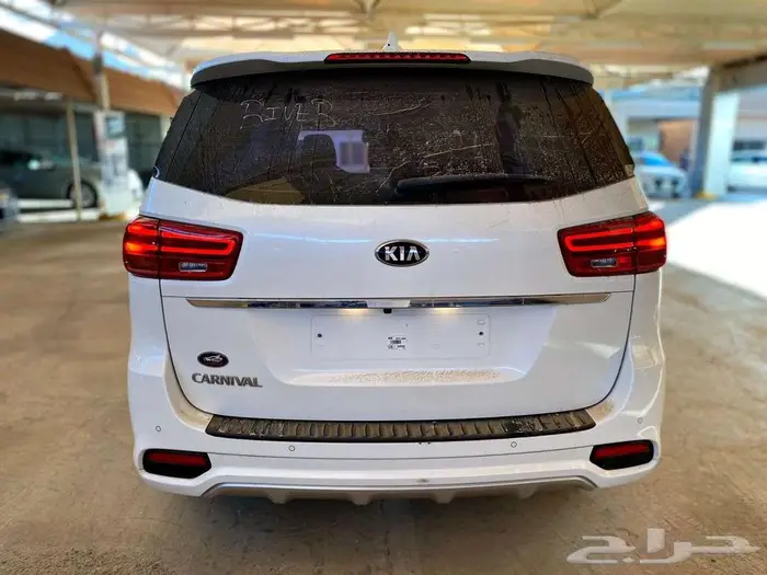 كيا كارنيفال ديزل 2019 فل كامل 2