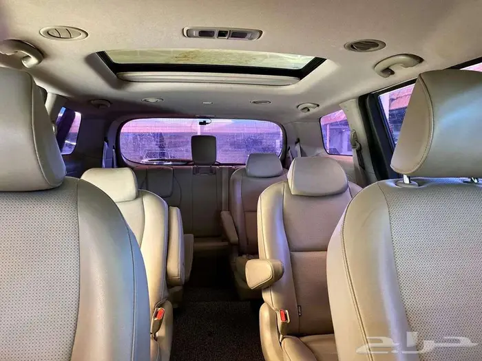 كيا كارنيفال ديزل 2019 فل كامل 12