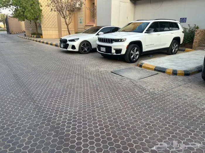 جيب جراند شيروكي 2022 7