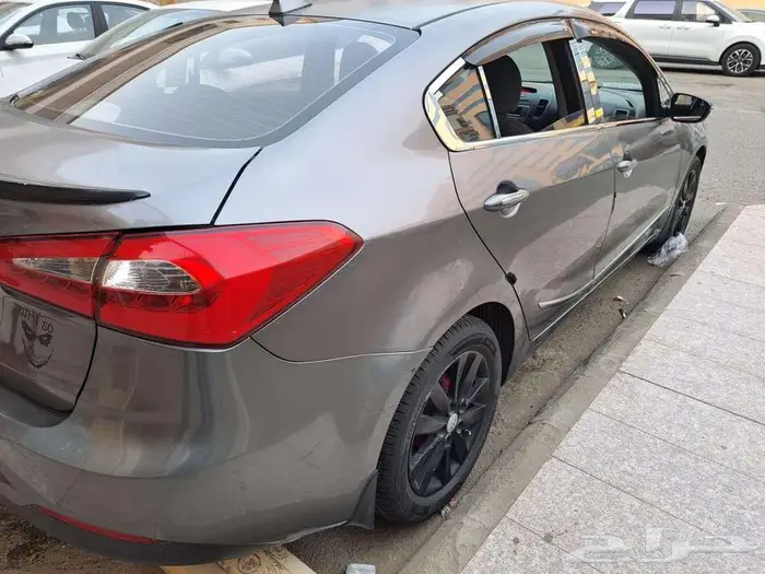 كيا سيراتو2016 12