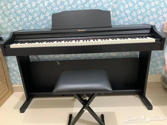 Roland RP302-CBL Digital Piano 0