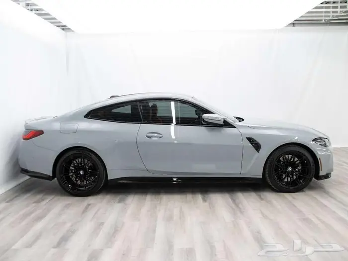 BMW M4 Competition xDrive   موديل 2024 6