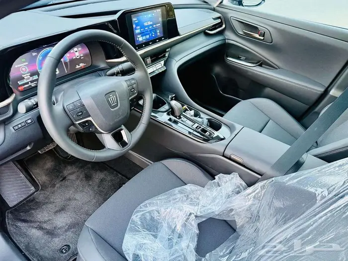 Toyota Crown 2025   Medium Specification 4