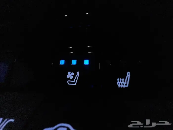 تويوتا برادو TXL3 بنزين عبداللطيف جميل 2025 38