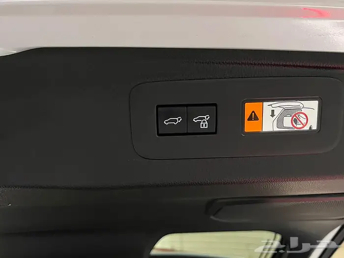 تويوتا برادو TXL3 بنزين عبداللطيف جميل 2025 39