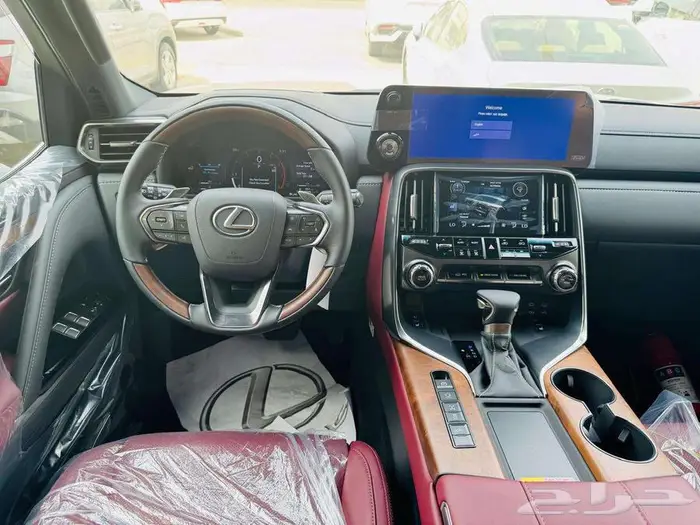 لكزس ال اكس 600 BB موديل 2025 الساير بالنقد والتقسيط 7