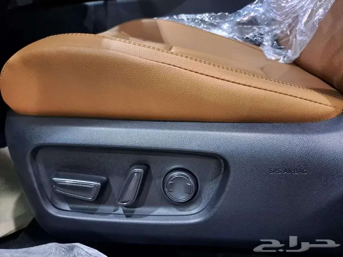 تويوتا كامري جراندي بنزين 2025 11