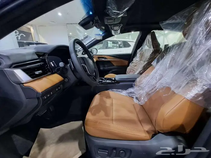 تويوتا كامري جراندي بنزين 2025 9