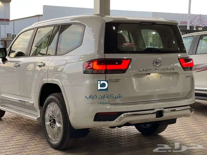 تويوتا جي اكس ار L4 بنزين موديل 2025 لدى ابن ذياب 5