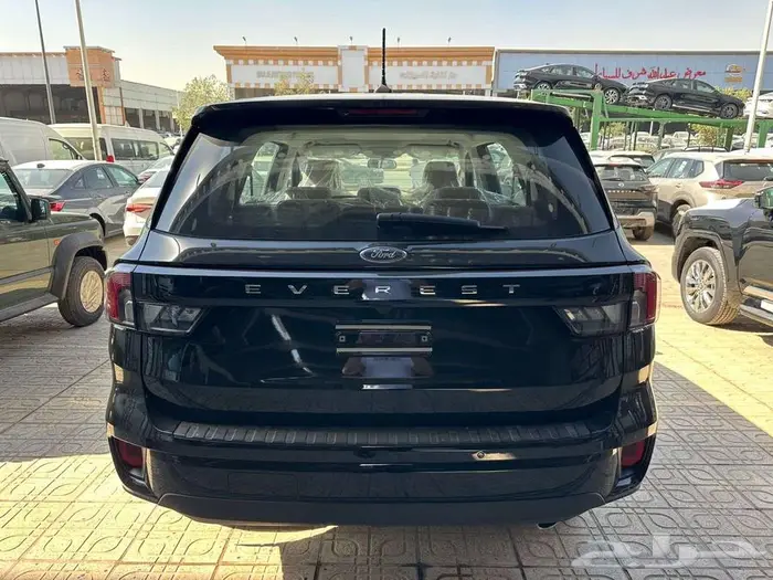 فورد ايفرست XLS استاندر بنزين 2025 كاش وتقسيط 3