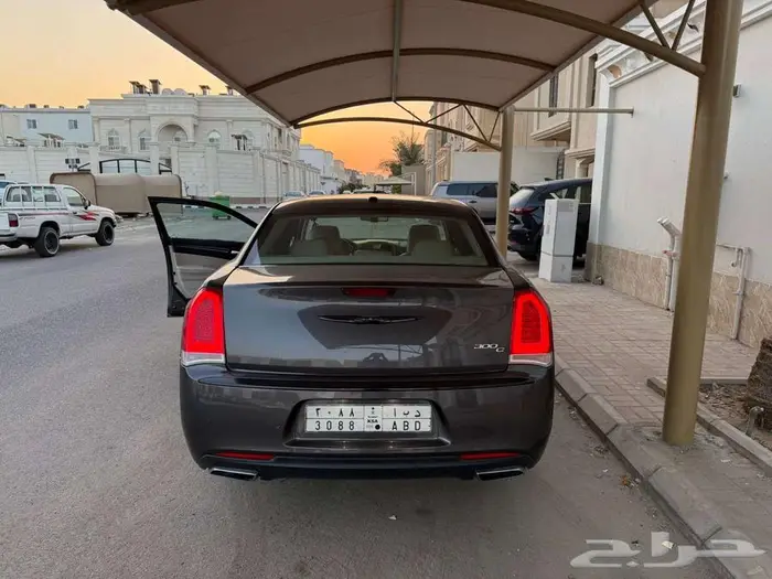 كرايزلر 2016 C300 8