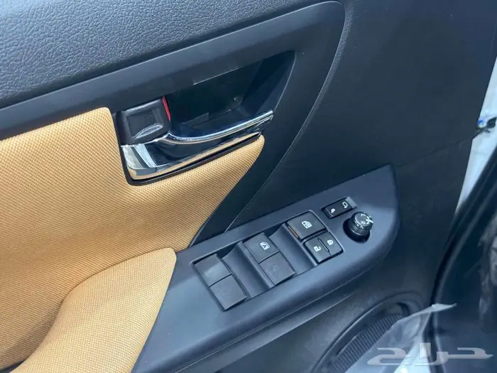 تويوتا فورتشنر دبل 4 سلندر ابيض بنزين 2026 عروض خاص 18