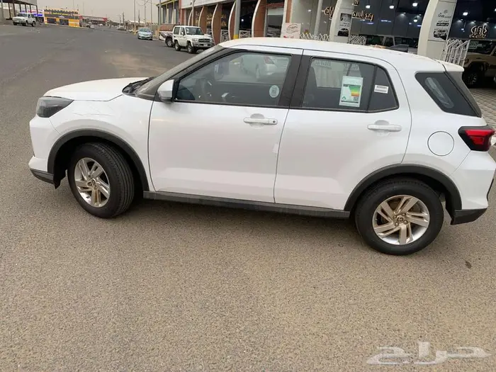 تويوتا رايز ستاندر 6