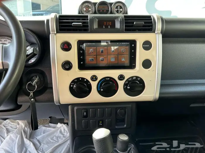 تويوتا FJ 2023 نظيف 15