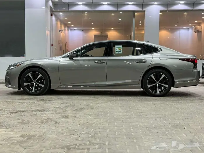 لكزس LS 350 AA موديل 2025 - عرض نهاية العام 17
