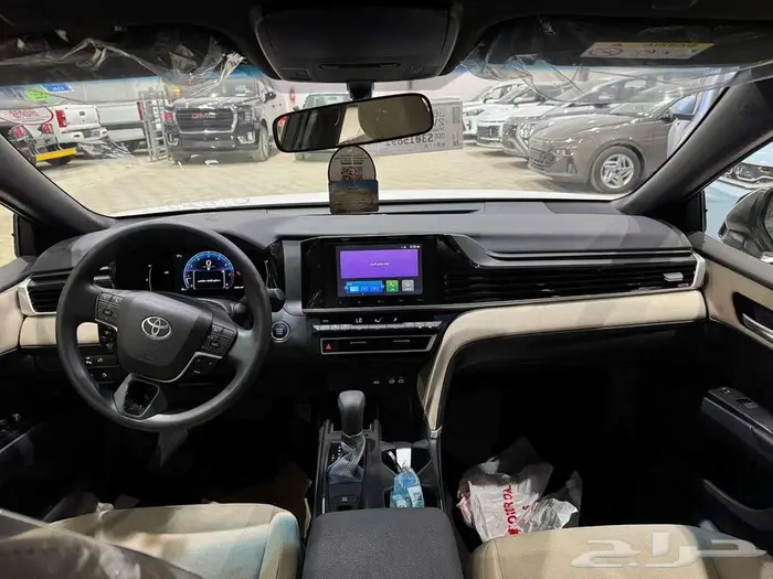 تويوتا كامري LE بنزين 2025 5