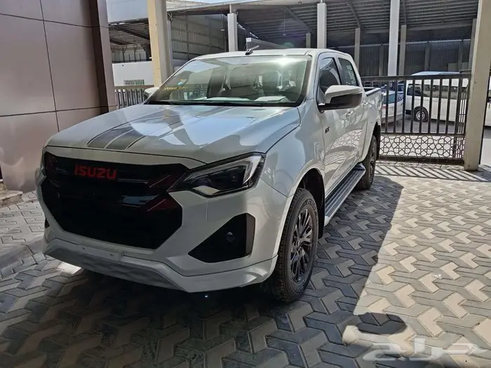 ايسوزو ديماكس GT 2025 فل كامل 1