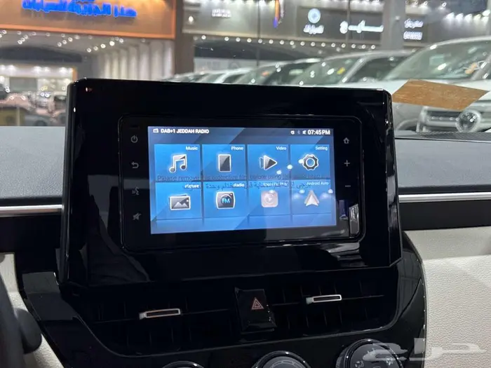 تويوتا كورولا 1.5 مطور جنوط اسود بنزين 2024 اقل سعر 11