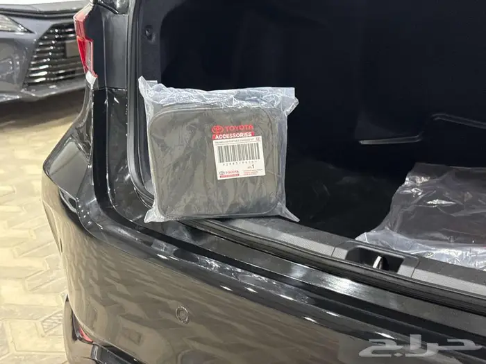 تويوتا كورولا 1.5 مطور جنوط اسود بنزين 2024 اقل سعر 23