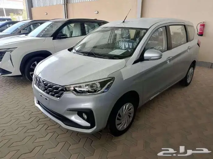 سوزوكى ارتجيا ستاندر وفل 2025 2