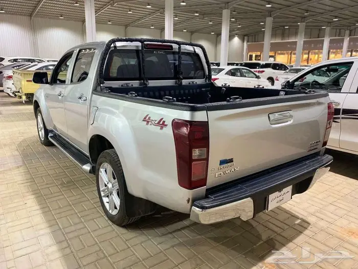 ايسوزو بكب غمارتين ال اس 2018 ( مباع ) 4