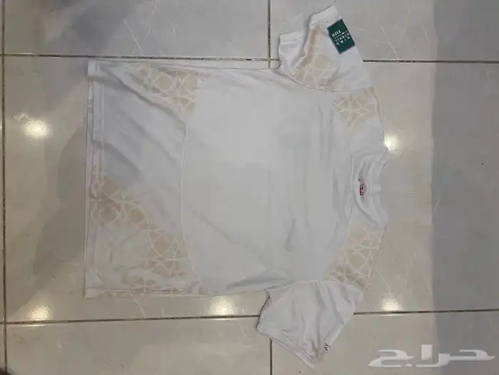 تشرت المنتخب القطري اصلي كأس العالم 2022 2