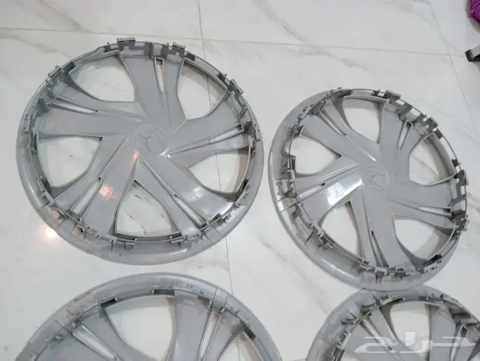 للبيع طيس هوندا سيتي وكالة نظيف مقاس15 أنش 15