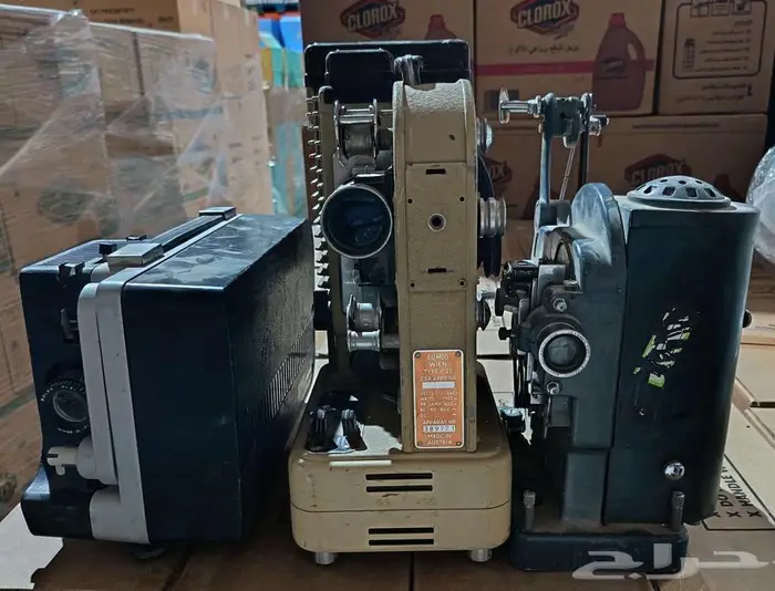 بروجكتر انتيكا صنع سنة 1955 0